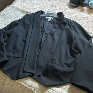 Chico's Size 3 Black Cropped Jacket  EUC